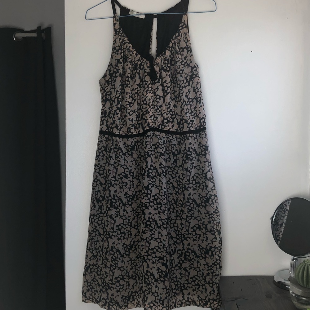 Mid season dress